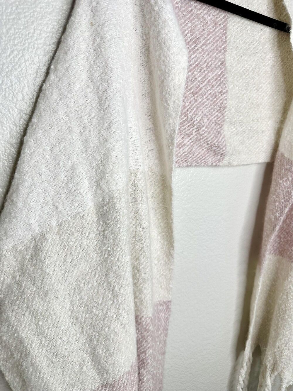 Gentle Fawn Scarf Womens One Size Cream Pink Colorblock Plaid Fringe Soft Cozy - Picture 2 of 6